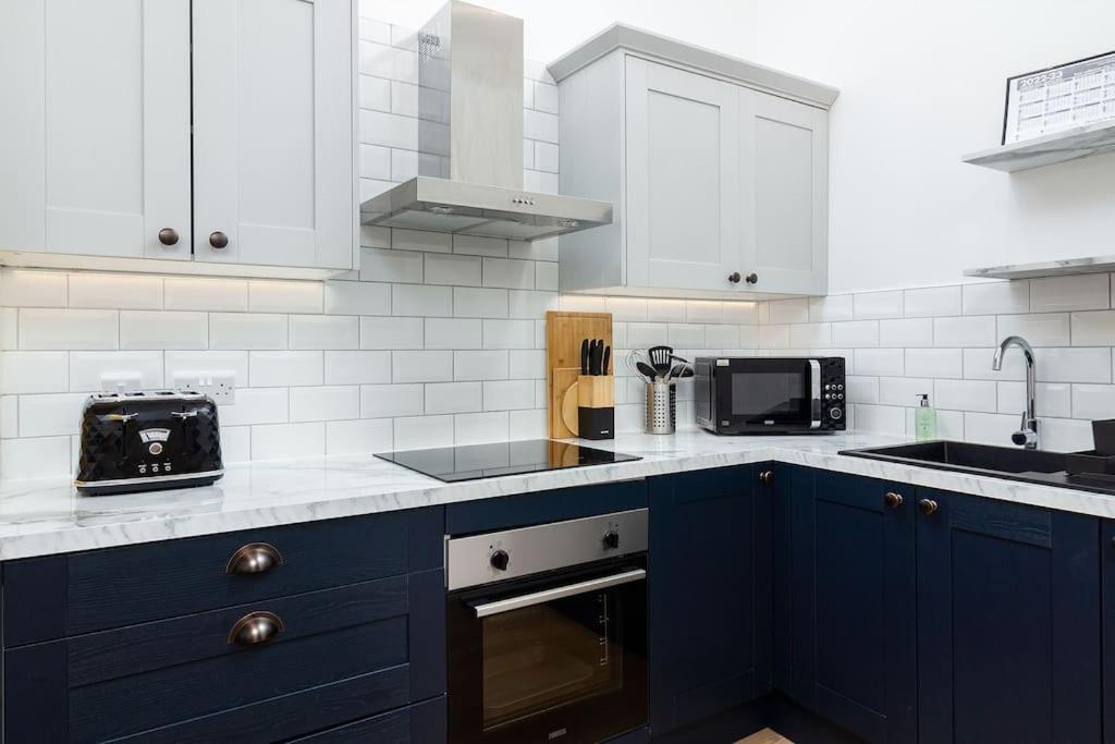 The Stylish 3-Bedroom Maisonette Retreat Stirling Extérieur photo