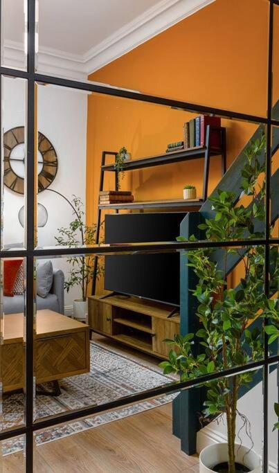 The Stylish 3-Bedroom Maisonette Retreat Stirling Extérieur photo