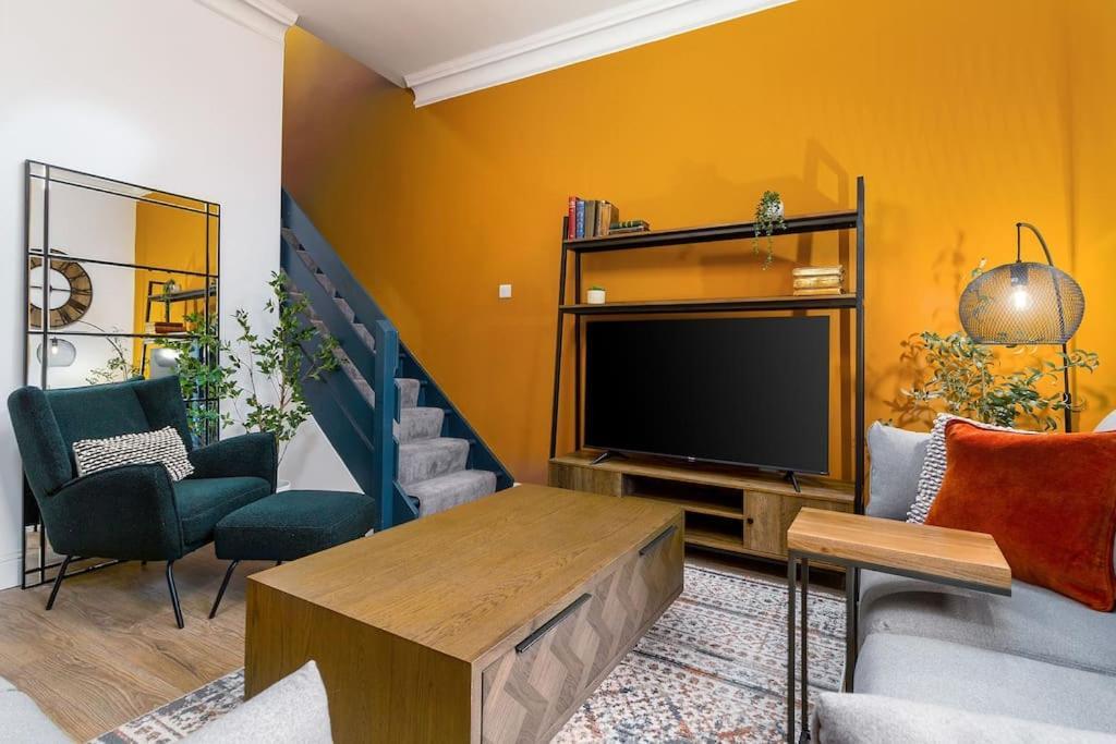 The Stylish 3-Bedroom Maisonette Retreat Stirling Extérieur photo