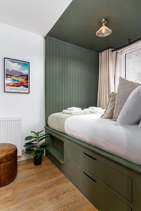 The Stylish 3-Bedroom Maisonette Retreat Stirling Extérieur photo