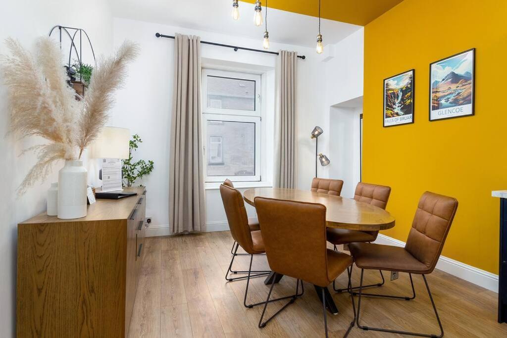 The Stylish 3-Bedroom Maisonette Retreat Stirling Extérieur photo